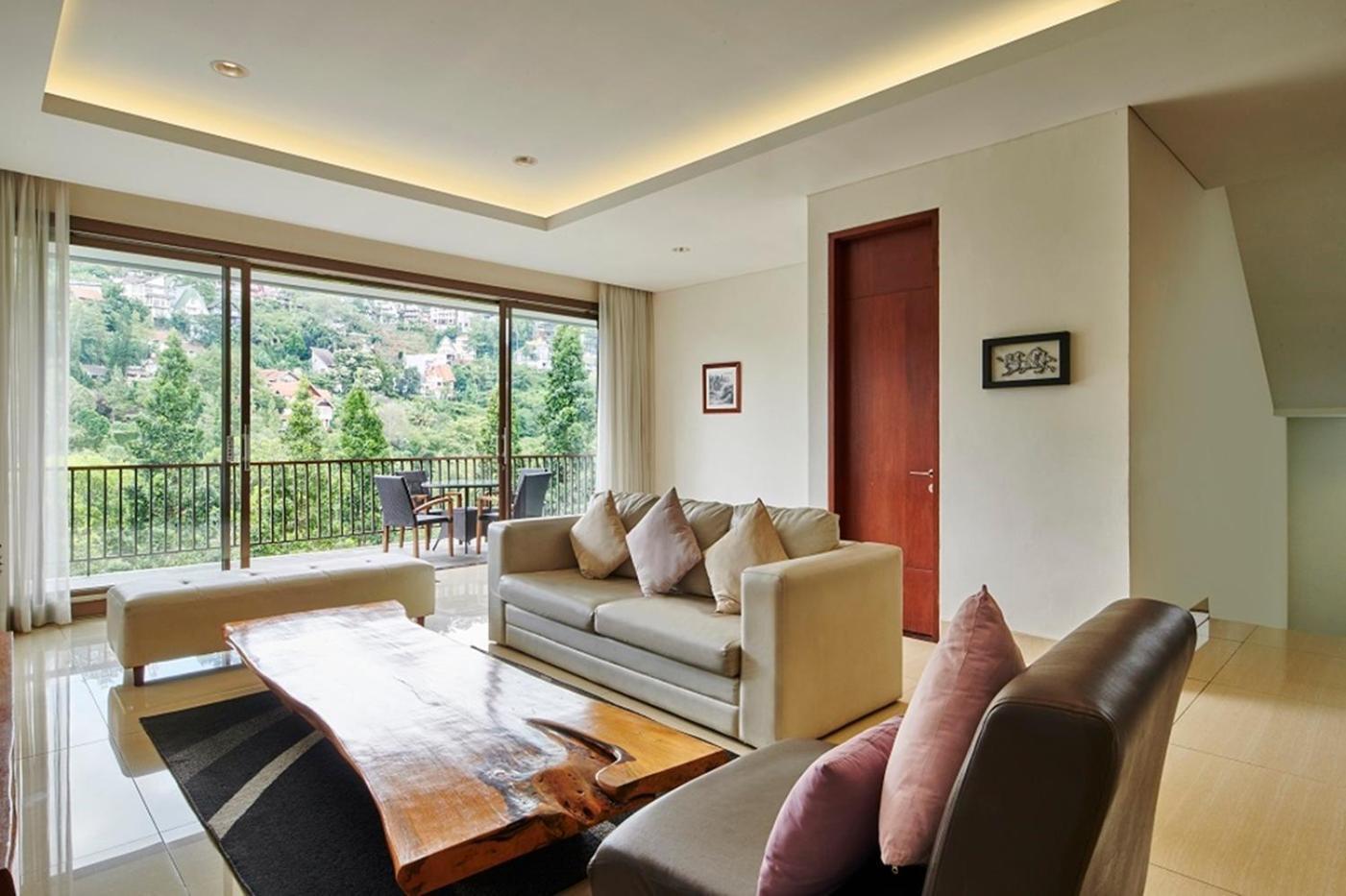 Tulip Hill View Villa 5 Bedrooms With A Private Swimming Pool バンドゥン エクステリア 写真