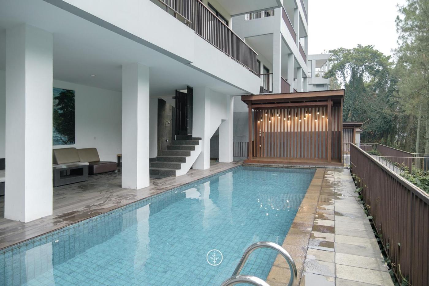Tulip Hill View Villa 5 Bedrooms With A Private Swimming Pool バンドゥン エクステリア 写真