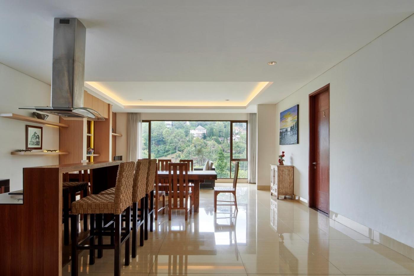 Tulip Hill View Villa 5 Bedrooms With A Private Swimming Pool バンドゥン エクステリア 写真