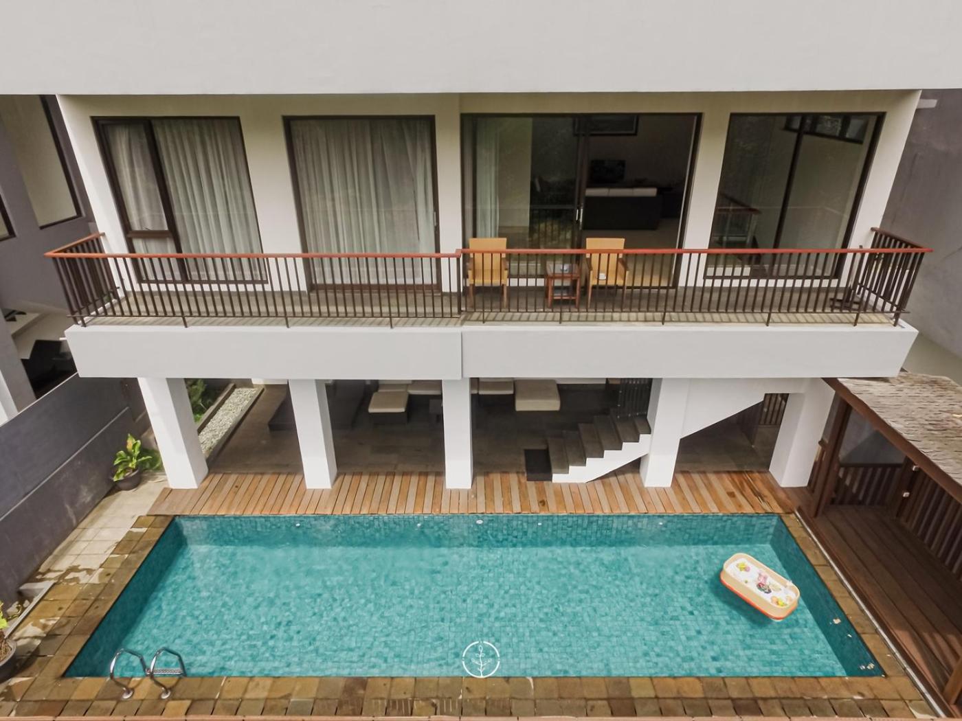 Tulip Hill View Villa 5 Bedrooms With A Private Swimming Pool バンドゥン エクステリア 写真